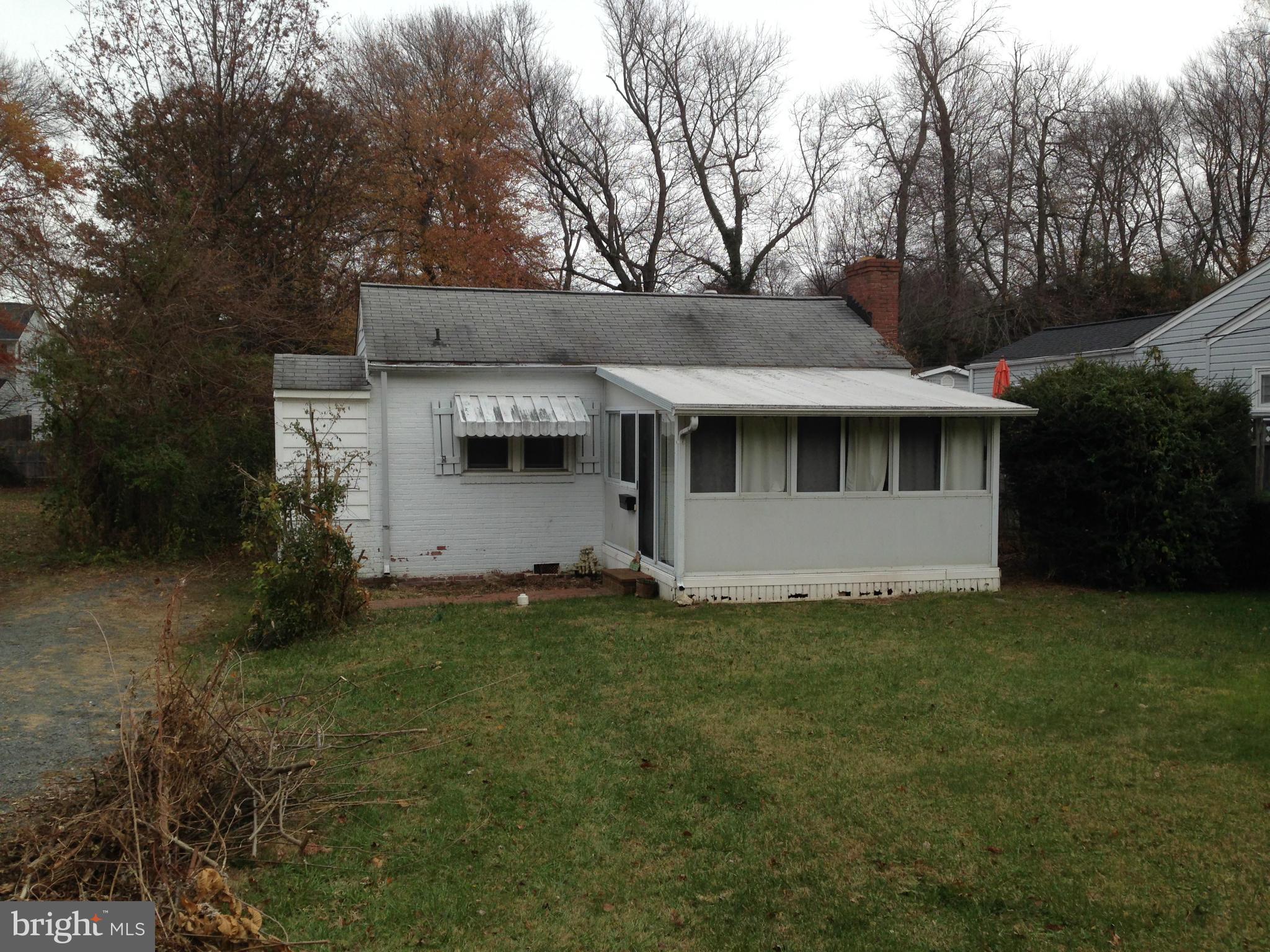 4021 Roberts Road Fairfax, VA 22032 - Photo 2 of 11 Exterior (General)