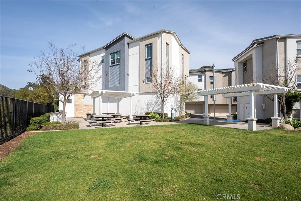 371 Fitzpatrick Road, Unit 102 San Marcos, TX 78666 - Photo 37 of 43