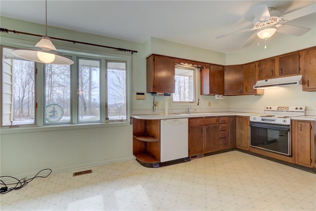 4439 South Tecumseh Road Springfield, OH 45502 - Photo 9 of 55 Gallery Image 9