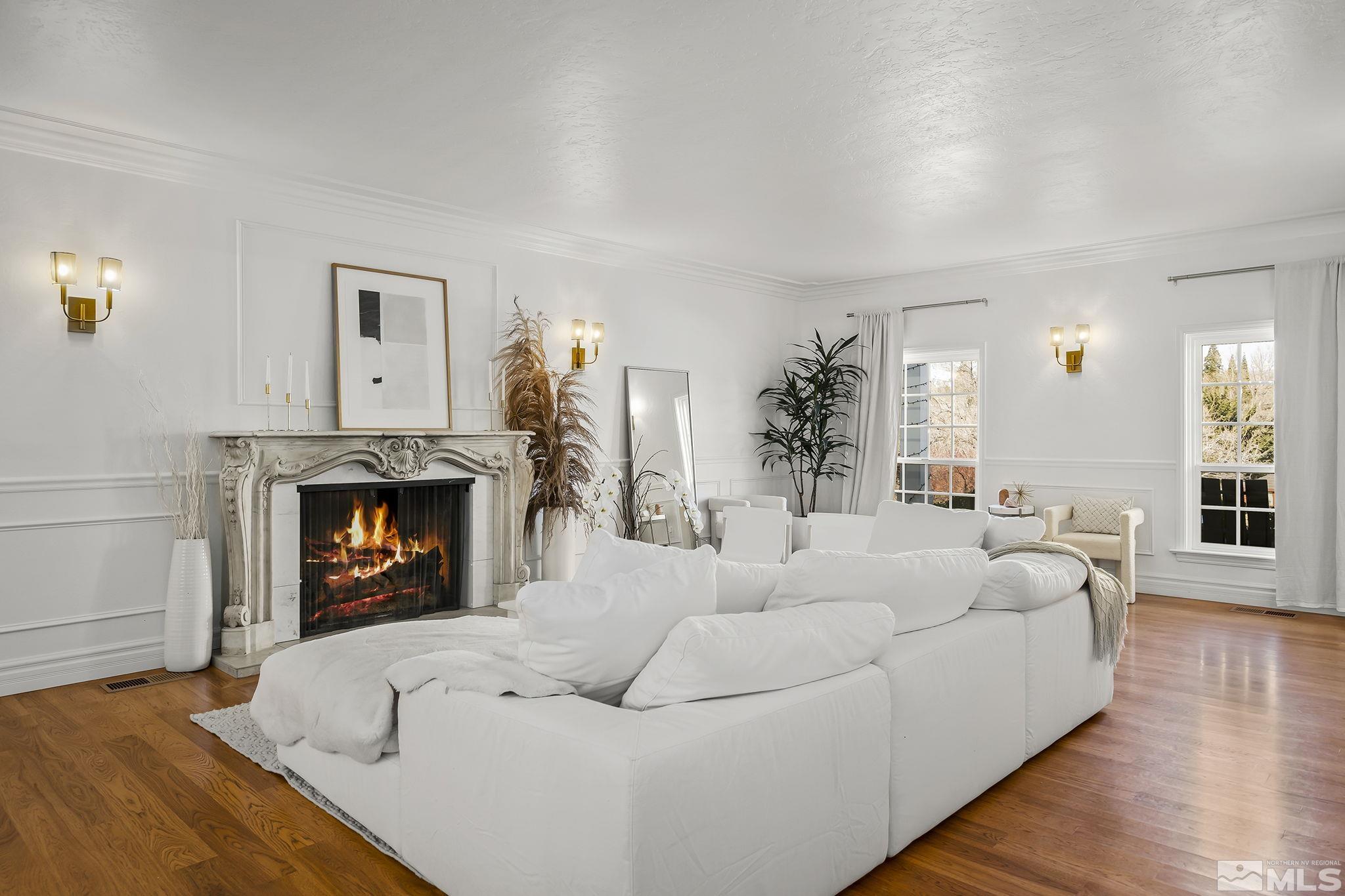 954 Skyline Boulevard Reno, NV 89509 - Photo 5 of 40 Photo 5