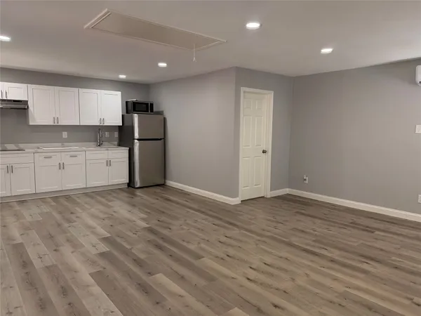 $1,100 | 6846 Hertford Park Drive, Unit 2, Houston, TX 77084