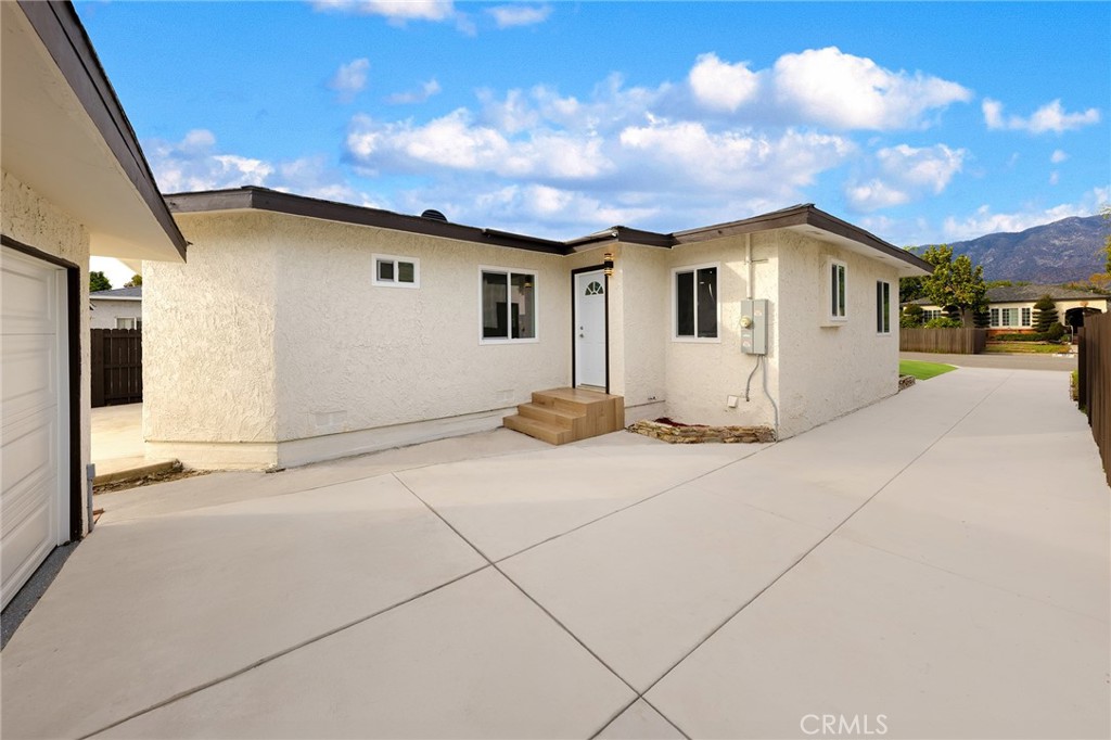 344 Pamela Road Monrovia, CA 91016 - Photo 37 of 64