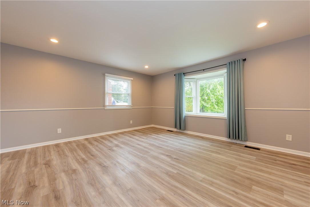 1241 Sunset Road Mayfield Heights, OH 44124 - Photo 14 of 44 Gallery Image 14