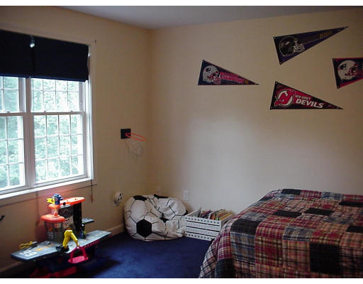 39 Boundary Stone Road Sutton, MA 01590 - Photo 18 of 18