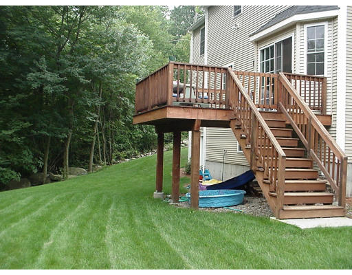 39 Boundary Stone Road Sutton, MA 01590 - Photo 4 of 18