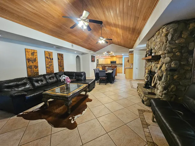 $2,700,000 | 12963 Us Highway Southeast, Okeechobee, FL 34974