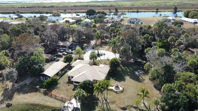 $2,700,000 | 12963 Us Highway Southeast, Okeechobee, FL 34974