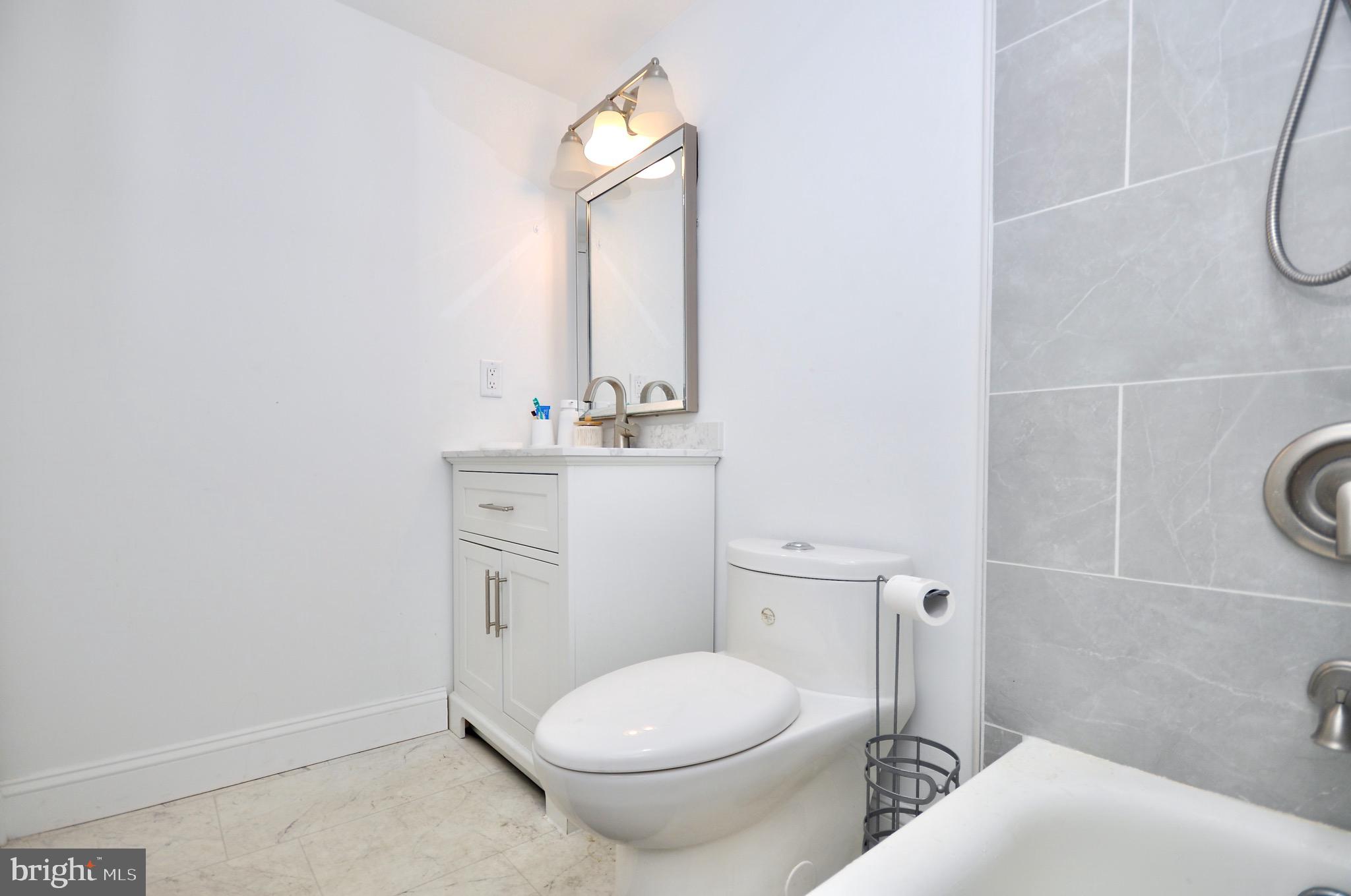 4000 Gypsy Lane, Unit 401D Philadelphia, PA 19129 - Photo 19 of 34