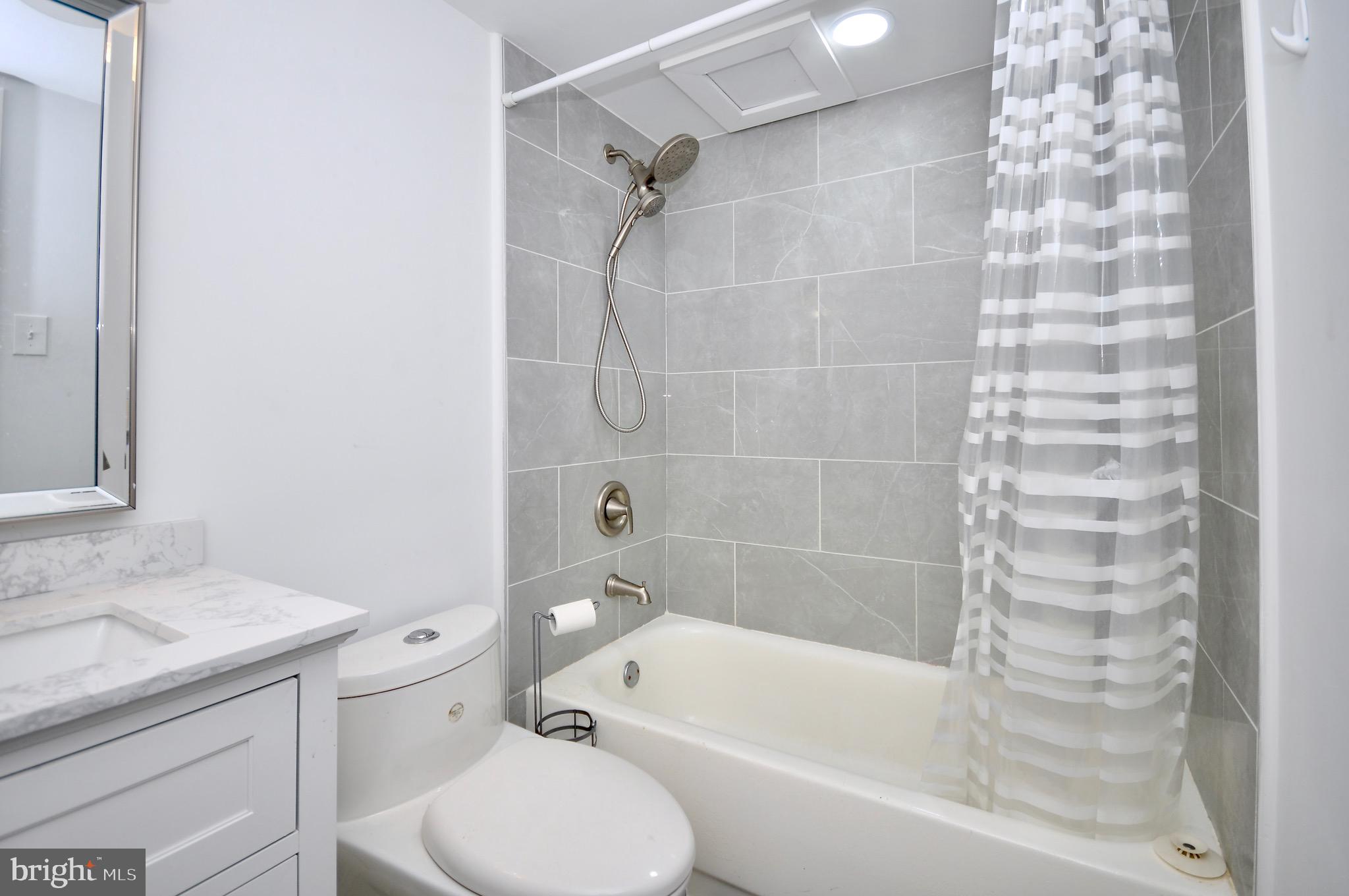 4000 Gypsy Lane, Unit 401D Philadelphia, PA 19129 - Photo 20 of 34
