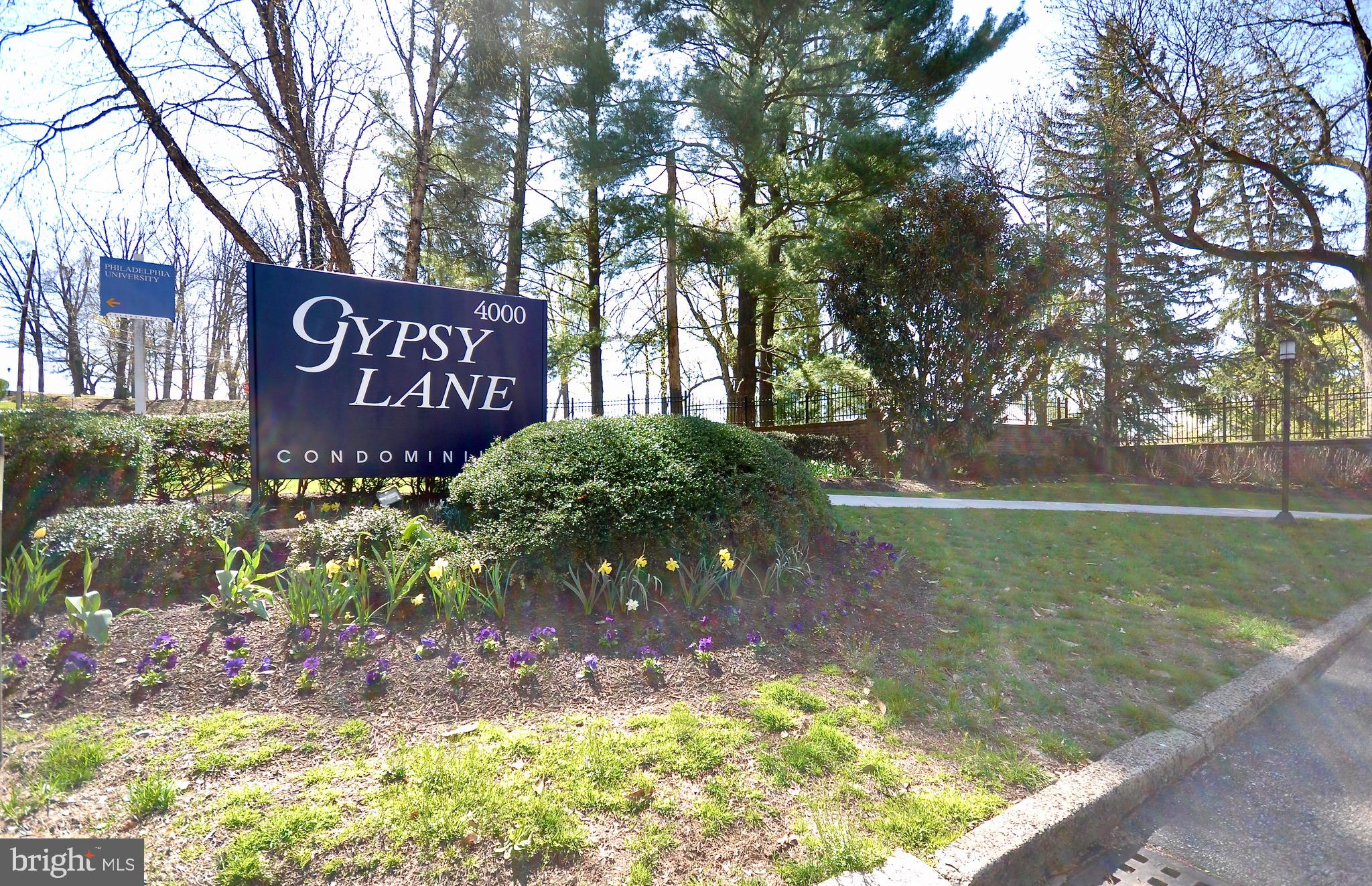 4000 Gypsy Lane, Unit 401D Philadelphia, PA 19129 - Photo 2 of 34