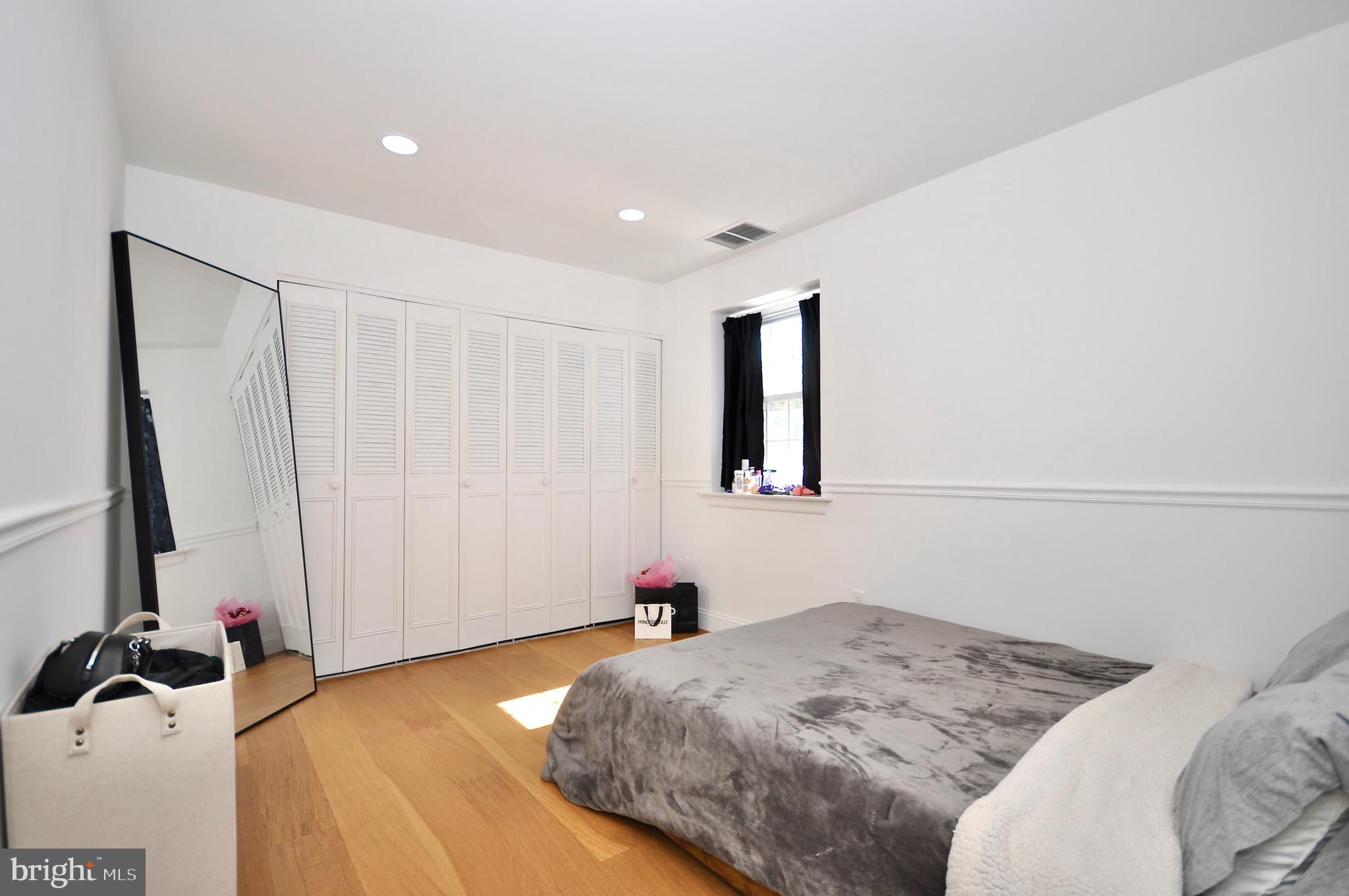 4000 Gypsy Lane, Unit 401D Philadelphia, PA 19129 - Photo 23 of 34