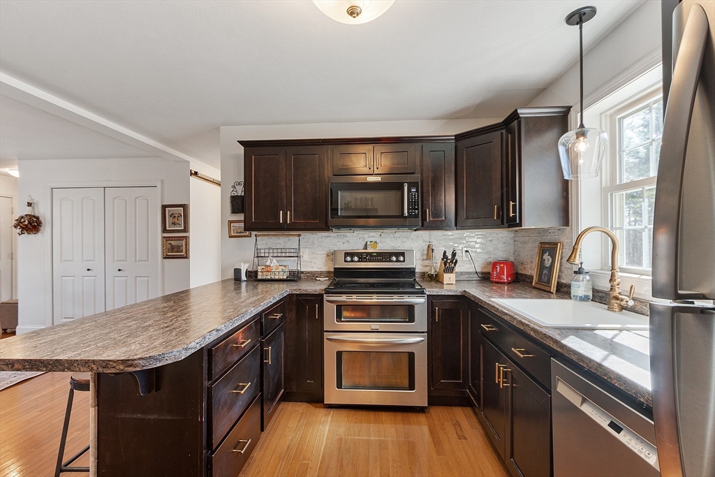 141 Nourse Road Ashby, MA 01431 - Photo 10 of 41 Gallery Image 10