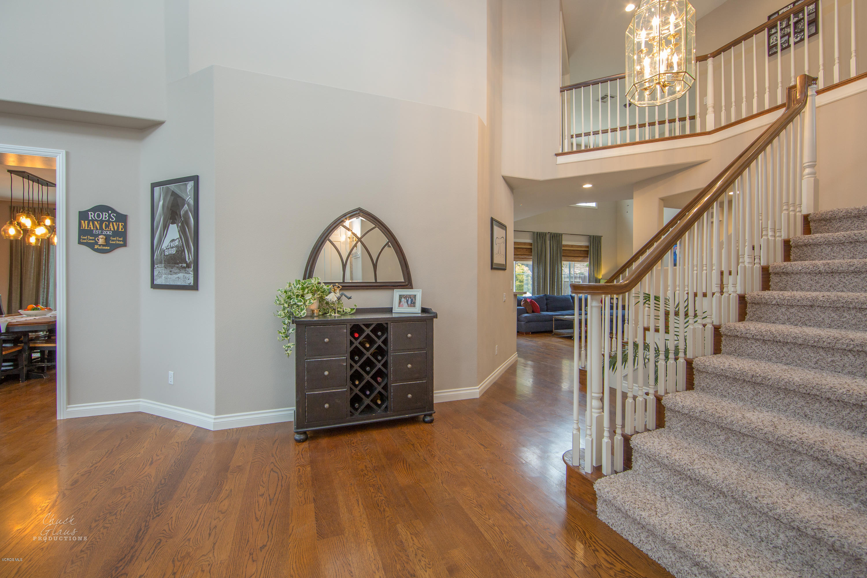 2073 Alborada Drive Camarillo, CA 93010 - Photo 6 of 51 a view of entryway with wooden floor