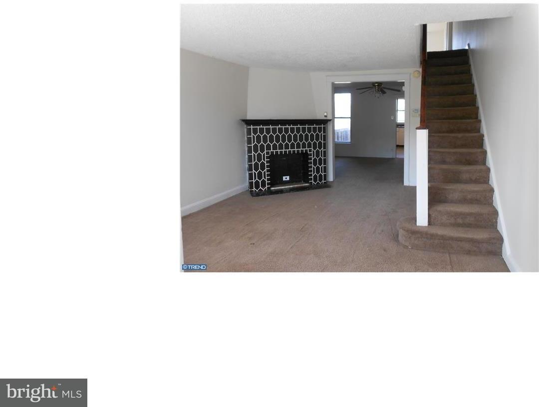36 Springton Road Upper Darby, PA 19082 - Photo 2 of 10 Living Room