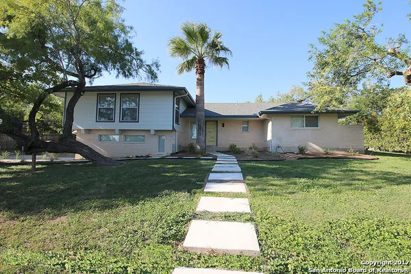 $2,450 | 101 Aribe Drive, San Antonio, TX 78216