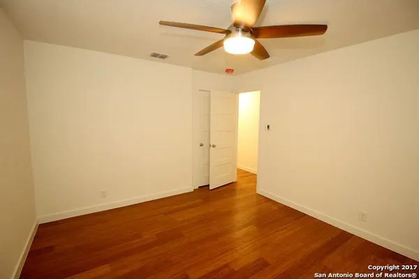 $2,450 | 101 Aribe Drive, San Antonio, TX 78216