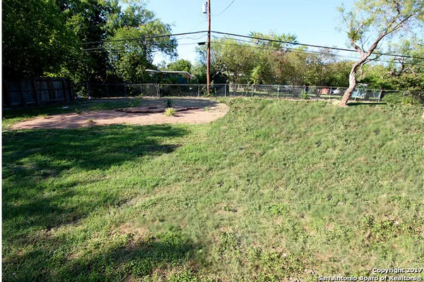 $2,450 | 101 Aribe Drive, San Antonio, TX 78216