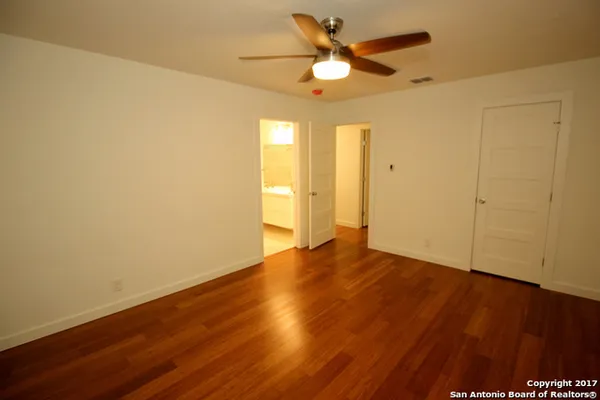 $2,450 | 101 Aribe Drive, San Antonio, TX 78216