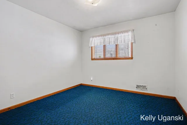 $264,900 | 2360 Grove Street, Muskegon, MI 49441