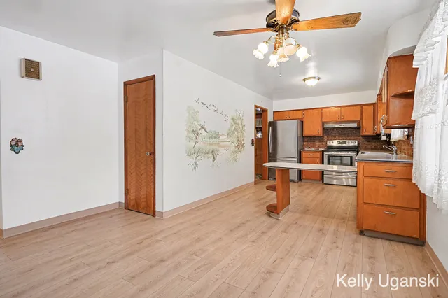 $264,900 | 2360 Grove Street, Muskegon, MI 49441