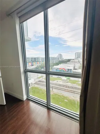 $335,000 | 140 South Dixie Highway, Unit 513, Hollywood, FL 33020