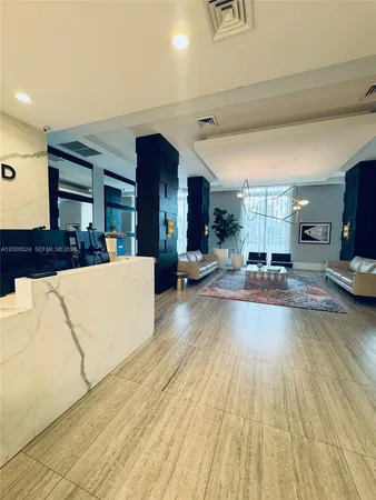 $335,000 | 140 South Dixie Highway, Unit 513, Hollywood, FL 33020