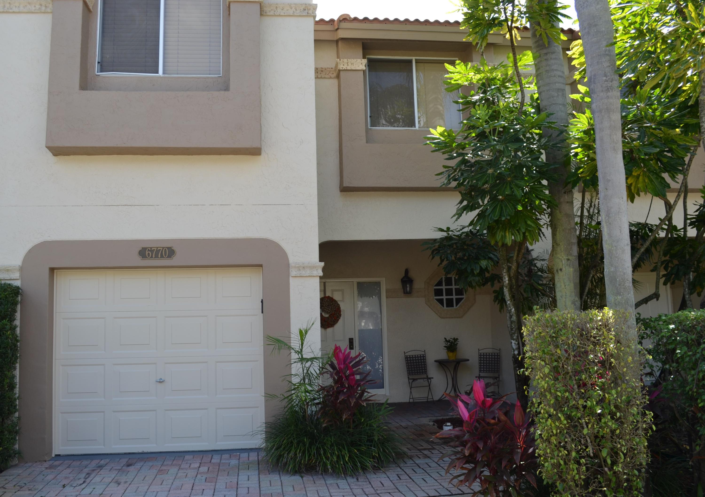 6770 Via Regina Boca Raton, FL 33433 - Photo 3 of 10 DSC_0023