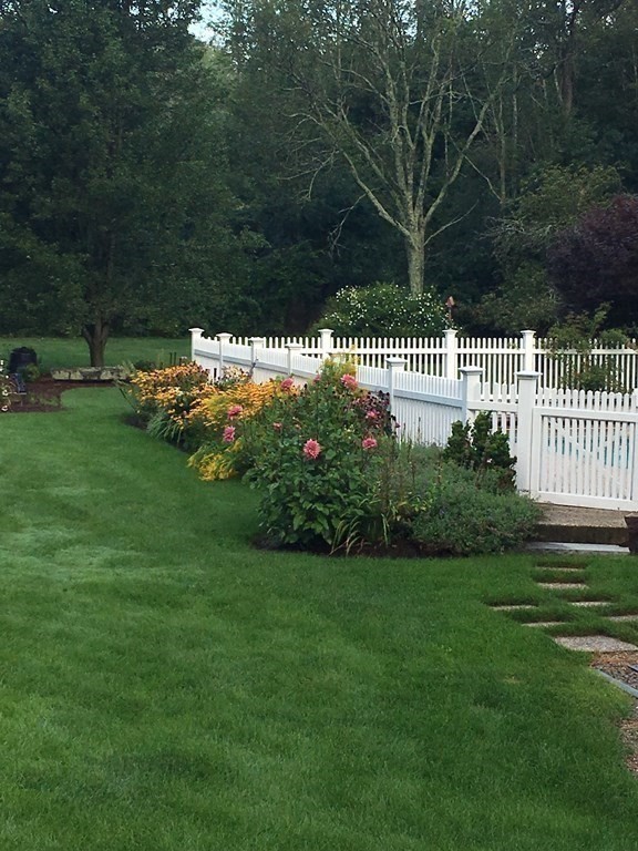 93 North Main Street Sherborn, MA 01770 - Photo 8 of 14