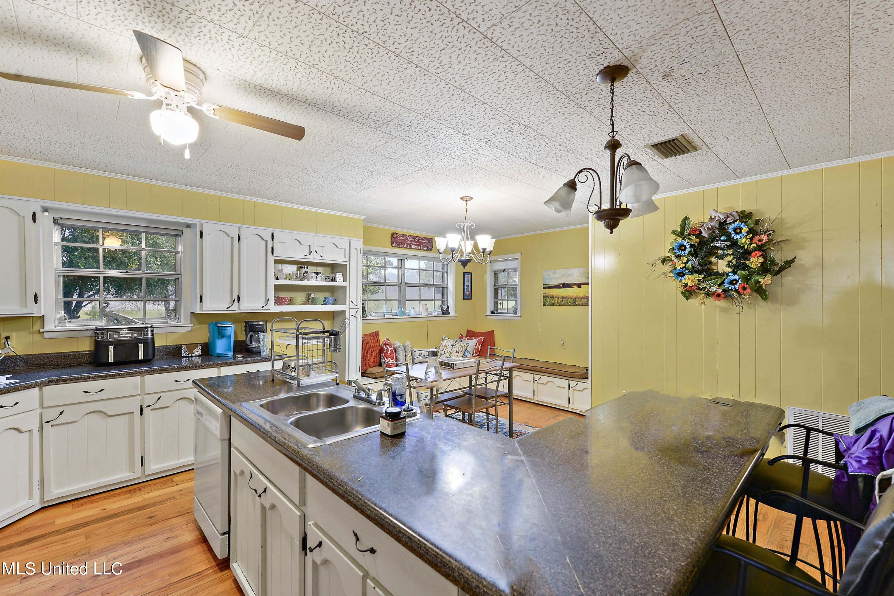 152 Dickerson Road Lucedale, MS 39452 - Photo 8 of 22 008