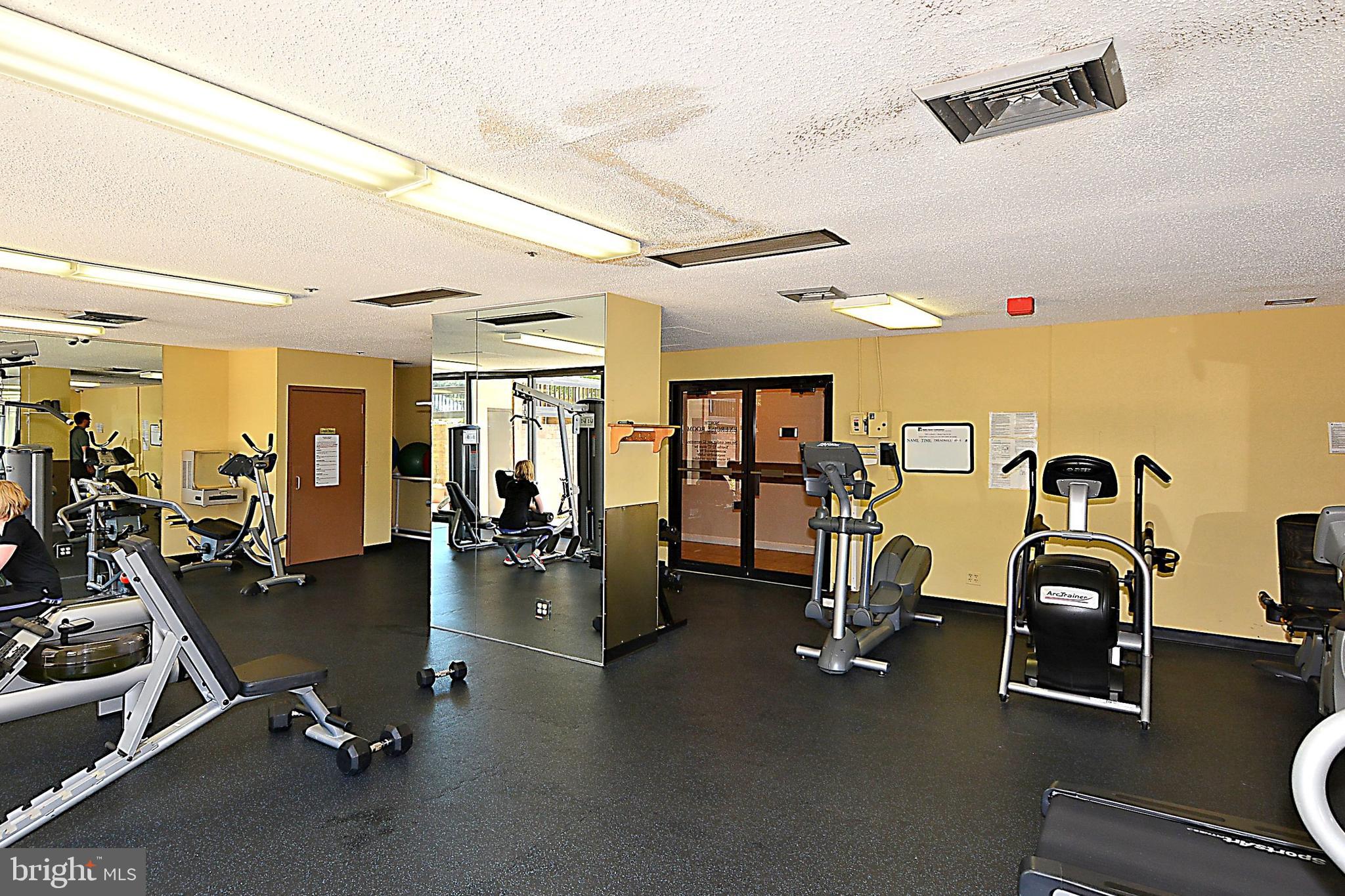 5501 Seminary Road, Unit 2615S Falls Church, VA 22041 - Photo 33 of 41 Fitness center