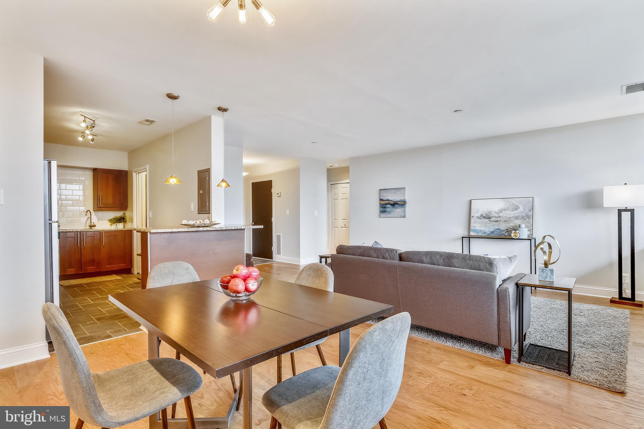 5501 Seminary Road, Unit 2615S Falls Church, VA 22041 - Photo 8 of 41 Huge separate dining area