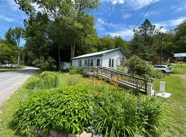 $138,500 | 275 Charles W Kelley Road, Oxford, NY 13830