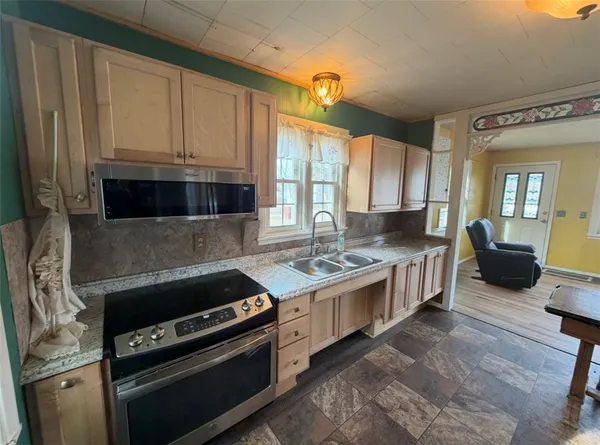 $138,500 | 275 Charles W Kelley Road, Oxford, NY 13830