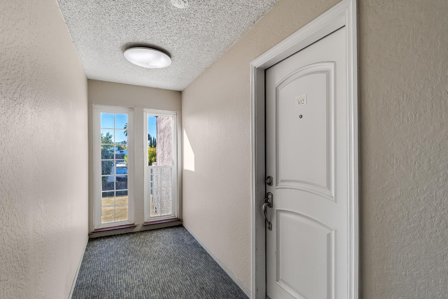 1699 Laguna Street, Unit 302 Concord, CA 94520 - Photo 5 of 30