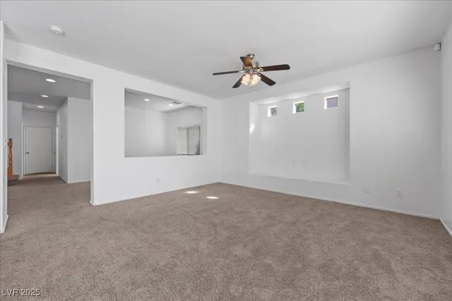 $2,200 | 2721 Villa Cordova Court, North Las Vegas, NV 89086