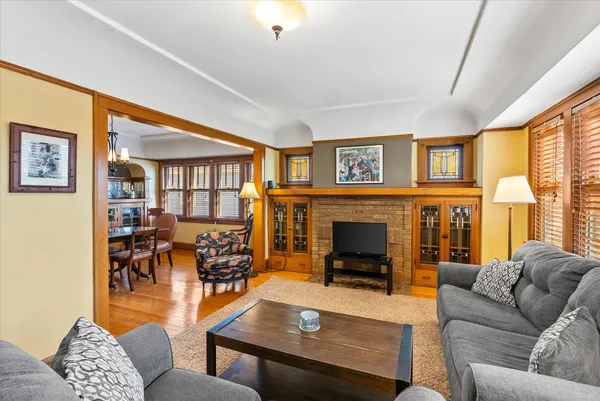 $1,600 | 1830 North 56th Street, Unit 1832, Milwaukee, WI 53208