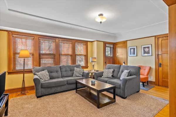 $1,600 | 1830 North 56th Street, Unit 1832, Milwaukee, WI 53208