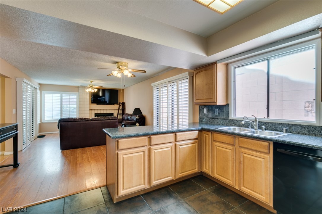 62 Westheimer Road Henderson, NV 89074 - Photo 29 of 47 Gallery Image 29