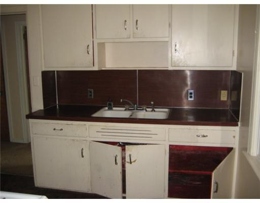 217 Sunset Road Ann Arbor, MI 48103 - Photo 4 of 6 Photo 4