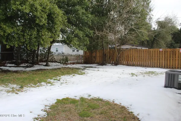 $1,300 | 312 Clay Street, Wilmington, NC 28405