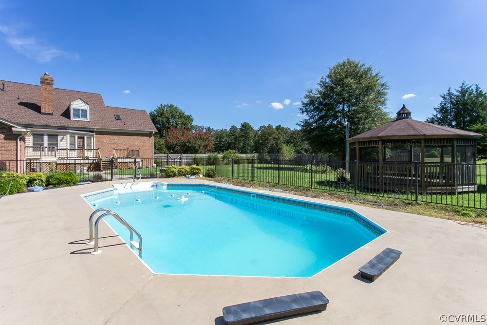 6401 Hickory Road Petersburg, VA 23803 - Photo 8 of 49 Gallery Image 8