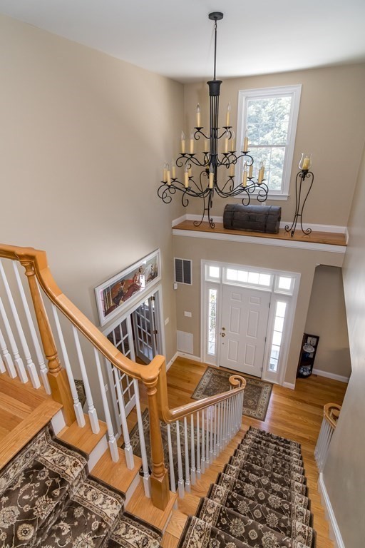 8 Rathbun Road Natick, MA 01760 - Photo 2 of 35