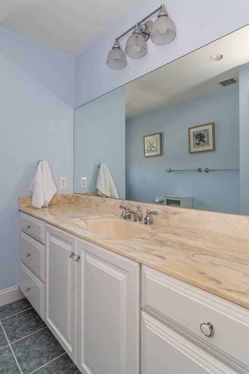 8 Rathbun Road Natick, MA 01760 - Photo 23 of 35