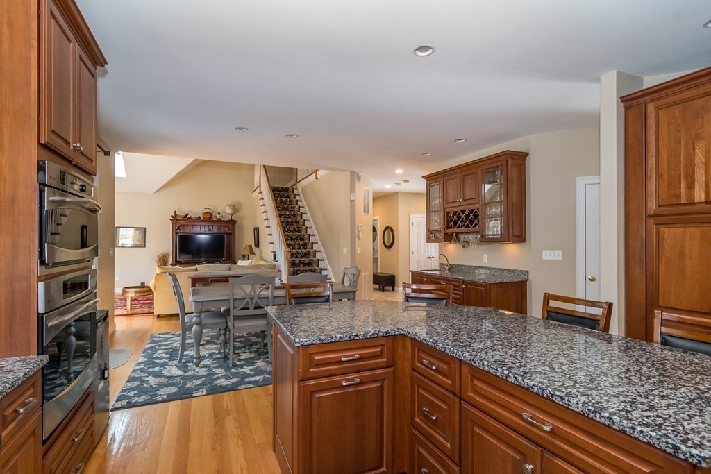 8 Rathbun Road Natick, MA 01760 - Photo 10 of 35