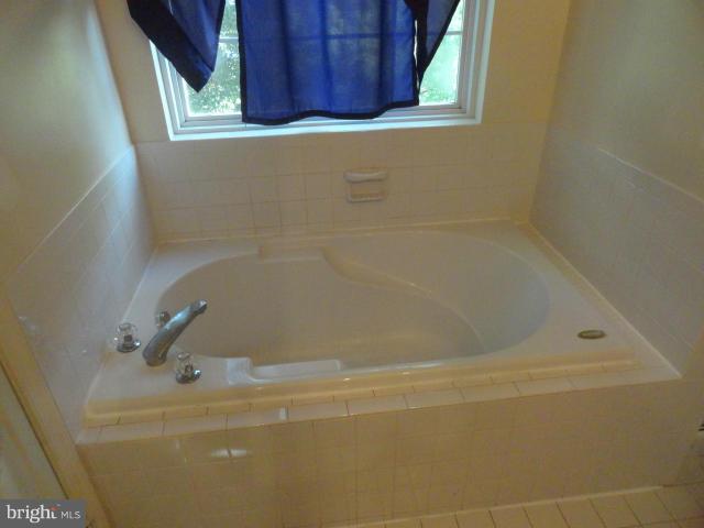 7009 Presley Road Lanham, MD 20706 - Photo 10 of 15 Bath (Master)