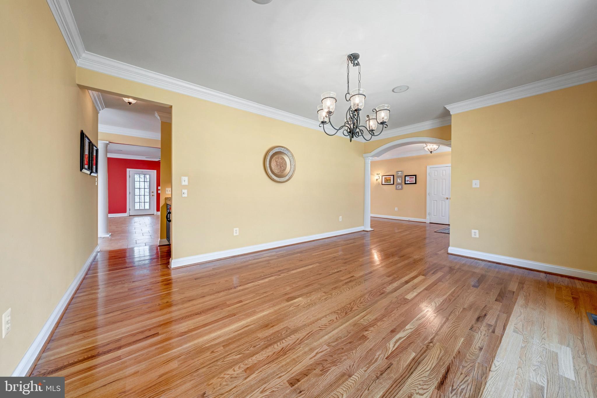 8986 Woodward Road Marshall, VA 20115 - Photo 15 of 45 a view of a livingroom with wooden floor