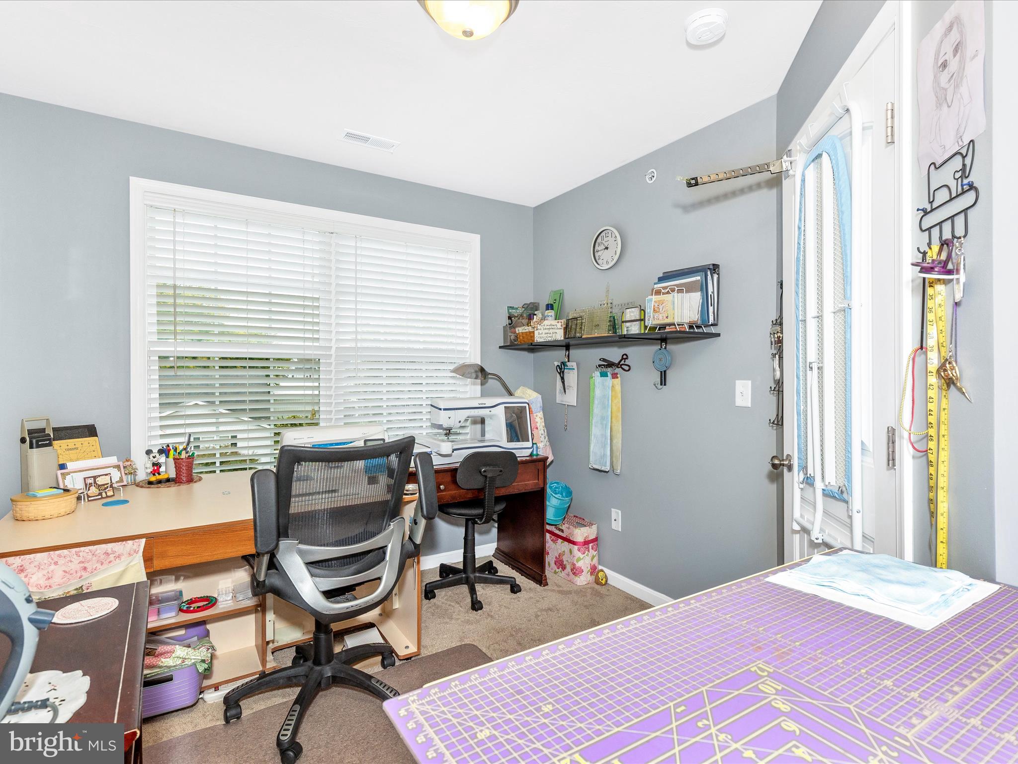 28 Brookside Avenue Hanover, PA 17331 - Photo 21 of 51 a bedroom with a workspace