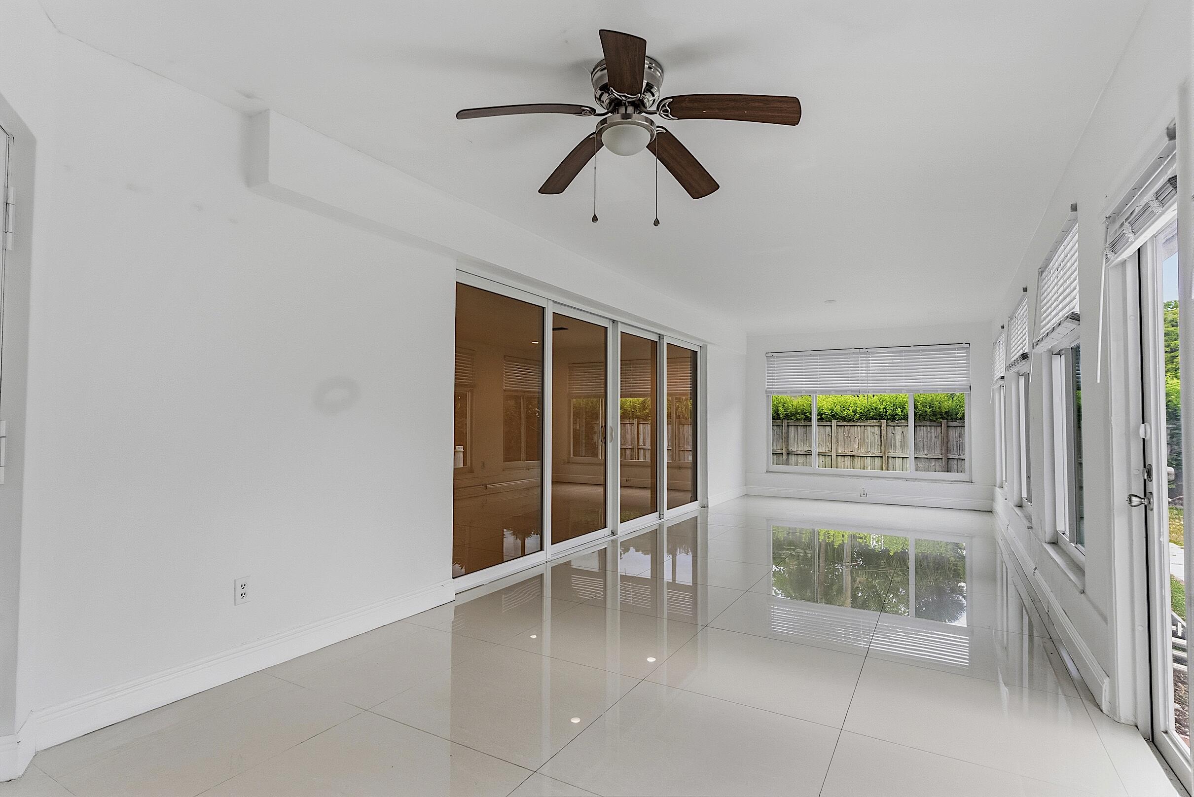 2910 Northeast 40th Court Lighthouse Point, FL 33064 - Photo 41 of 49 2910 NE 40th Ct - - 040