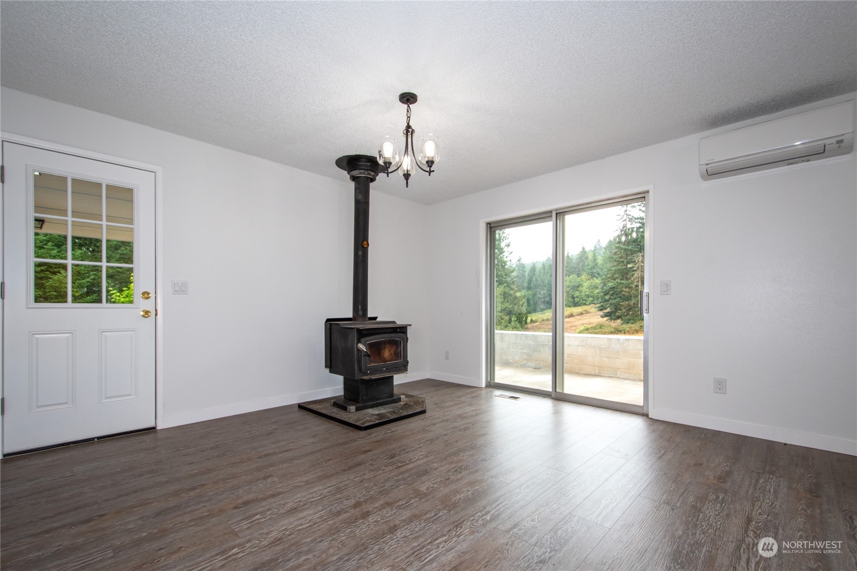 1728 Ostrander Road Kelso, WA 98626 - Photo 9 of 40 Gallery Image 9