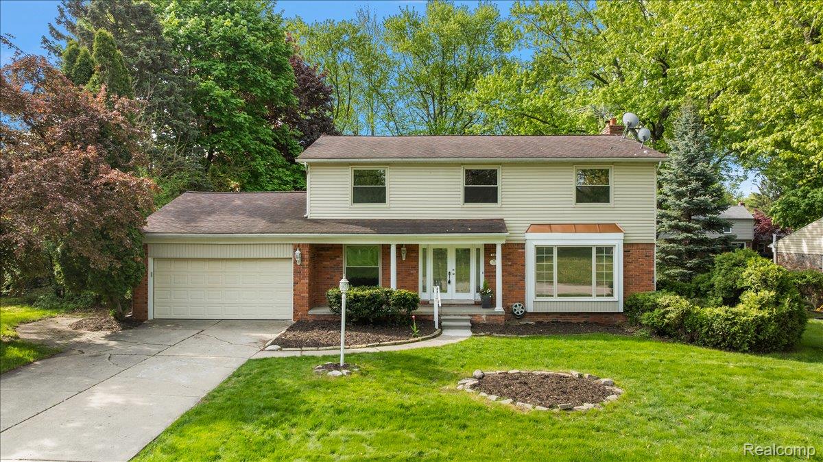 536 Rolling Rock Road Bloomfield Hills, MI 48304 - Photo 4 of 48 02-536 Rolling Rock Dr-2.jpg